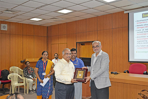 Dr. G Padmanabham presenting a memento to Prof. Indranil Manna