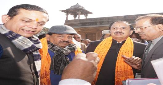 The Union Minister of Science and Technology and Earth Sciences, Dr. Harsh Vardhan along with Minister of State for Culture and Tourism (Independent charge) Dr. Mahesh Sharma to survey the historical places and monuments.