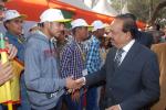  Hon'ble Minister for S&T & ES Dr. Harsh Vardhan talk with students in Science Village at IISF 2016
