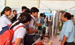Students of Chinmaya Vidyalaya, New Delhi, watching the Model of Jal-Kalp Water Filter in an  Exhibition organised in DST during Swacchta Pakhwada